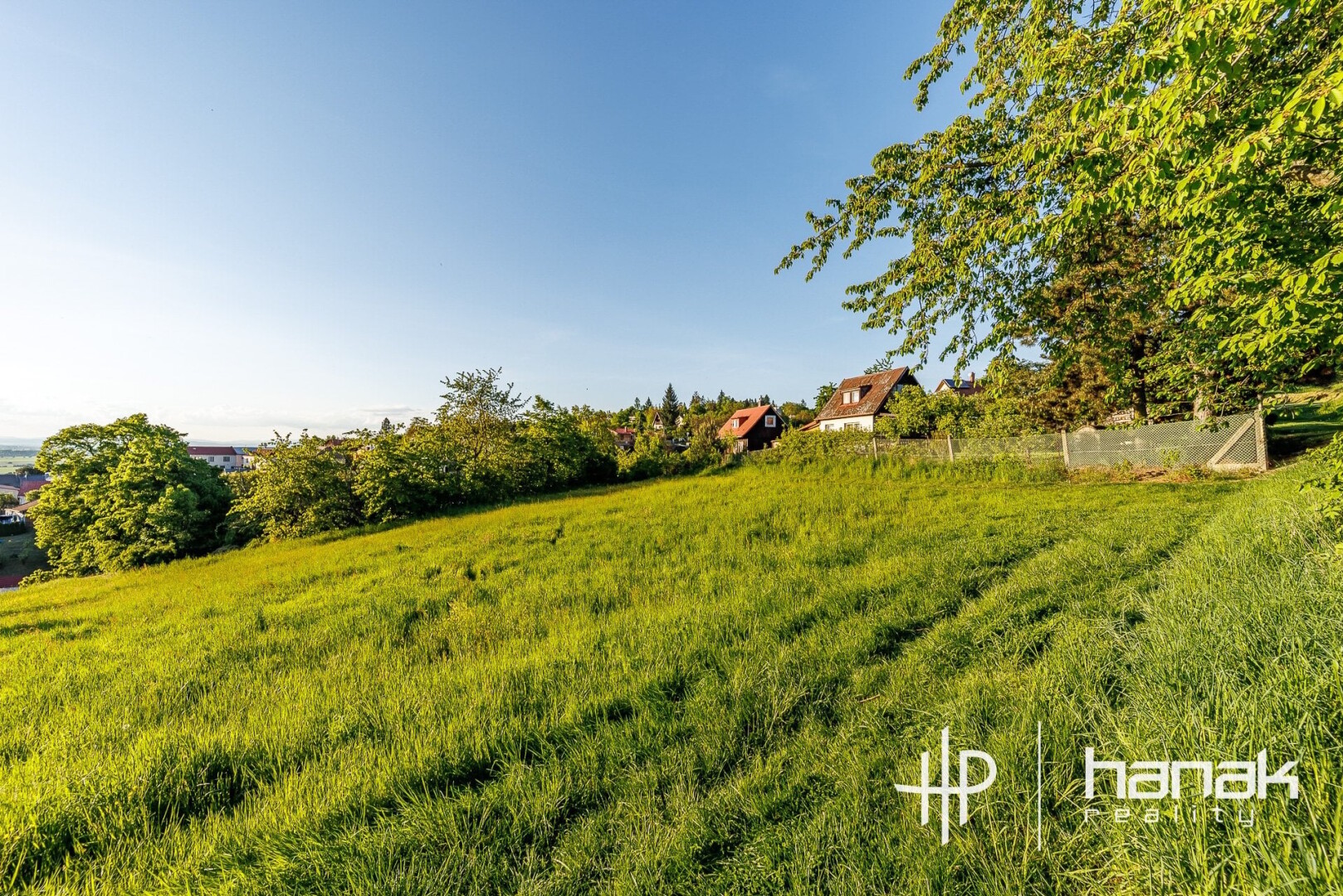 Pozemky pro bydlení, 1 058 m²