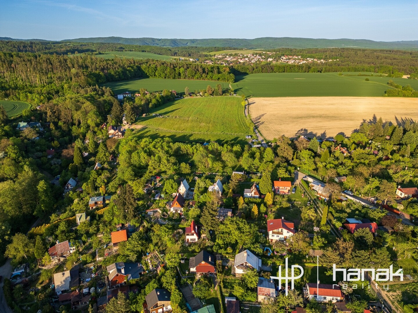 Pozemky - zahrady, 839 m²