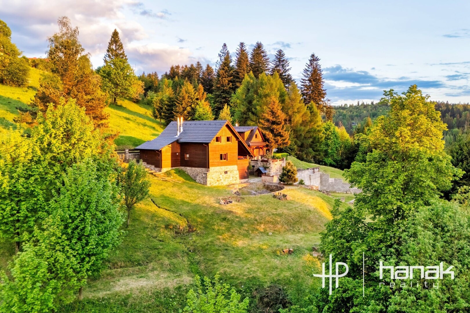 Nemovitosti pro ubytování 517 m²