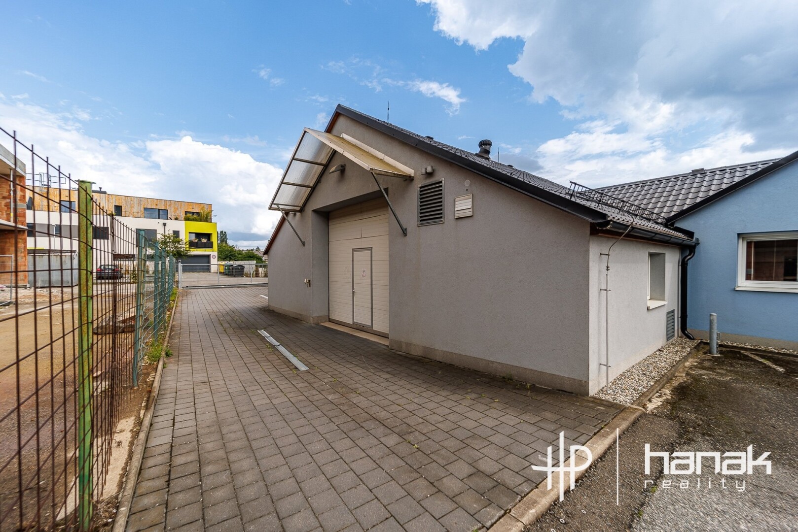 Kanceláře 533 m²