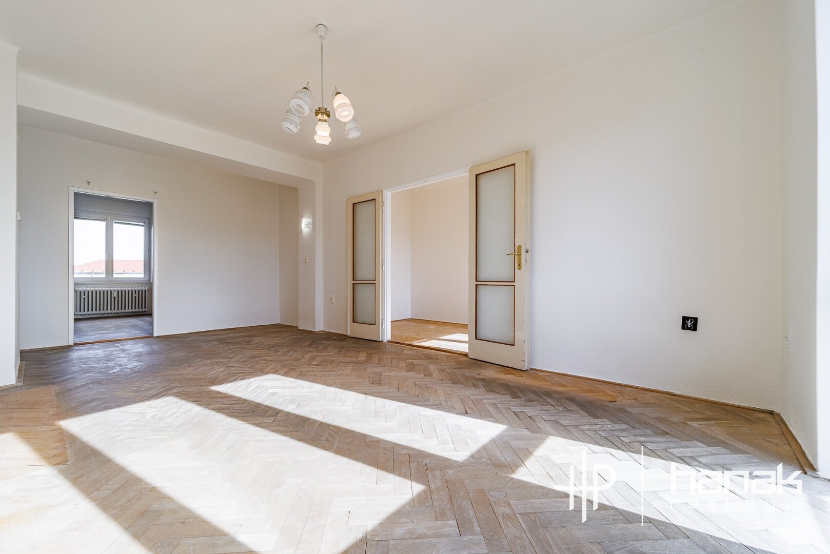 Světlý byt 3+1 s balkonem a klimatizací – Olomouc, Foerstrova