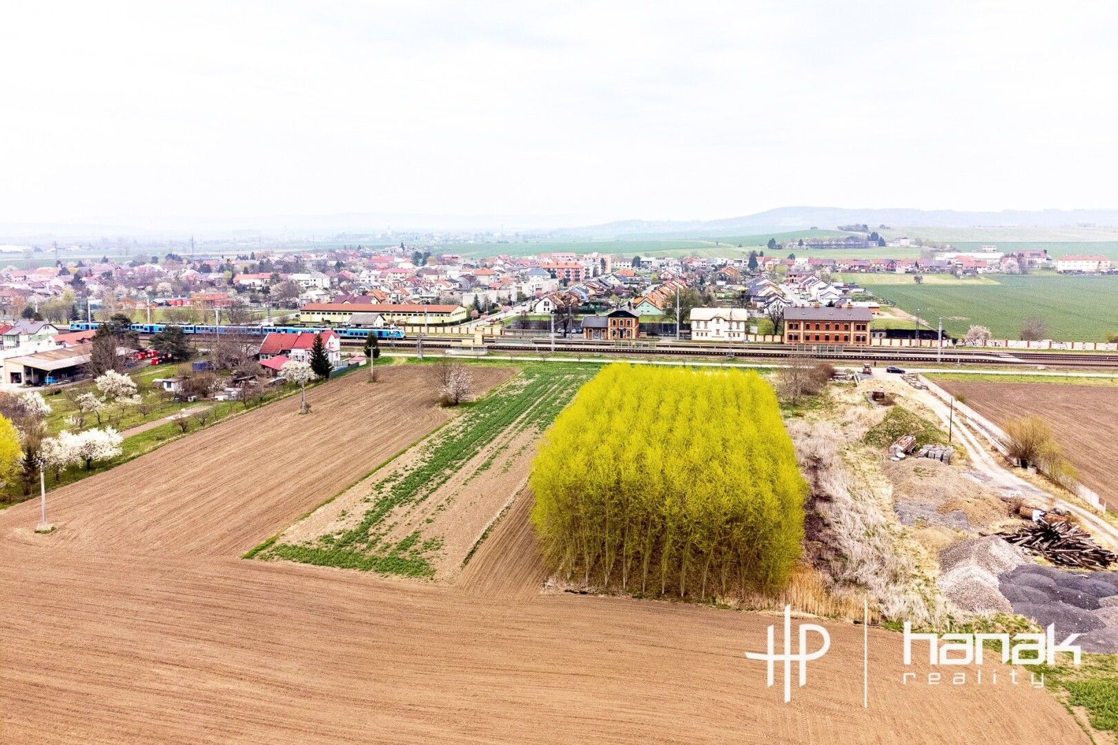 Pozemky pro komerční výstavbu, 5 439 m²