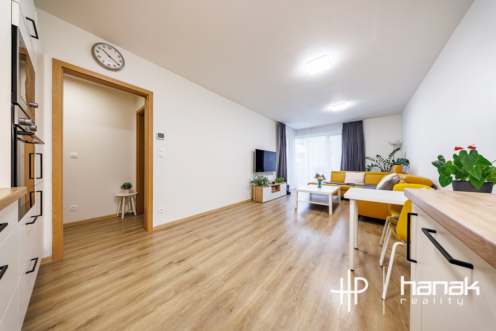 Bytu 2+kk, 55 m² - Pionýrů