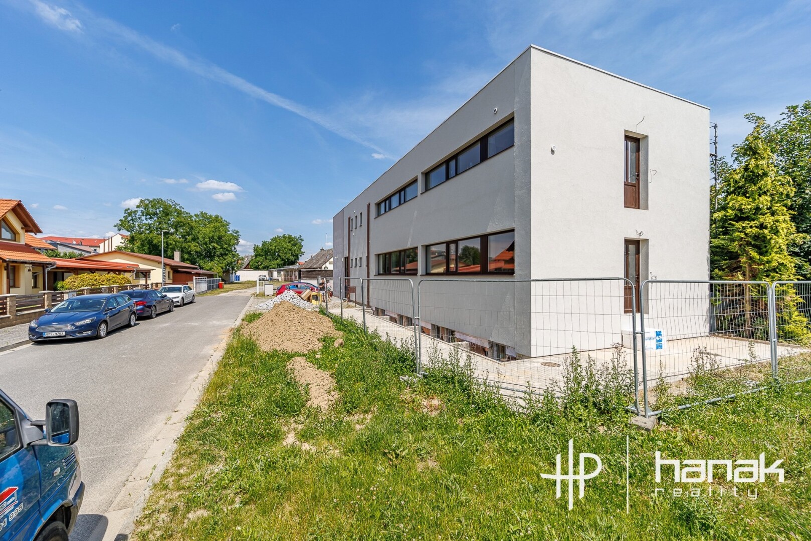 Komerční nemovitosti 30 m²
